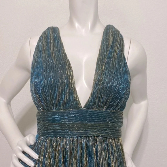 Lulu’s Ailey Gold and Teal Metallic Plunge Skater Dress Size Small - Picture 4 of 12
